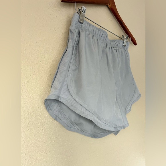 Nike Gray Dri-Fit Running Shorts Size Small - Picture 3 of 11